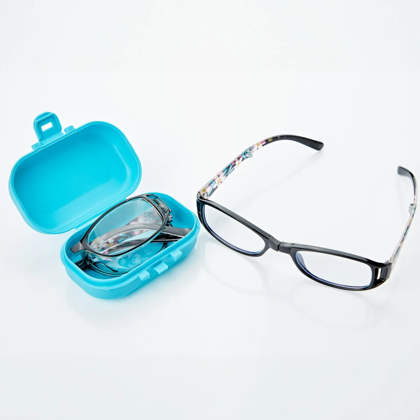 Faltbare Lesebrille inkl. Etui, 3 Dioptrien