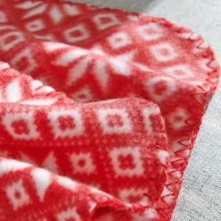 Fleecedecke Norwegermuster rot