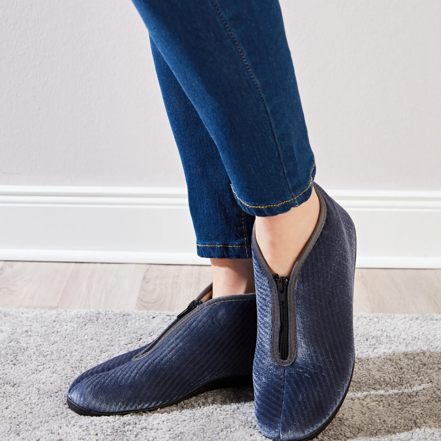 Hausschuh knöchelhoch Bootie blau