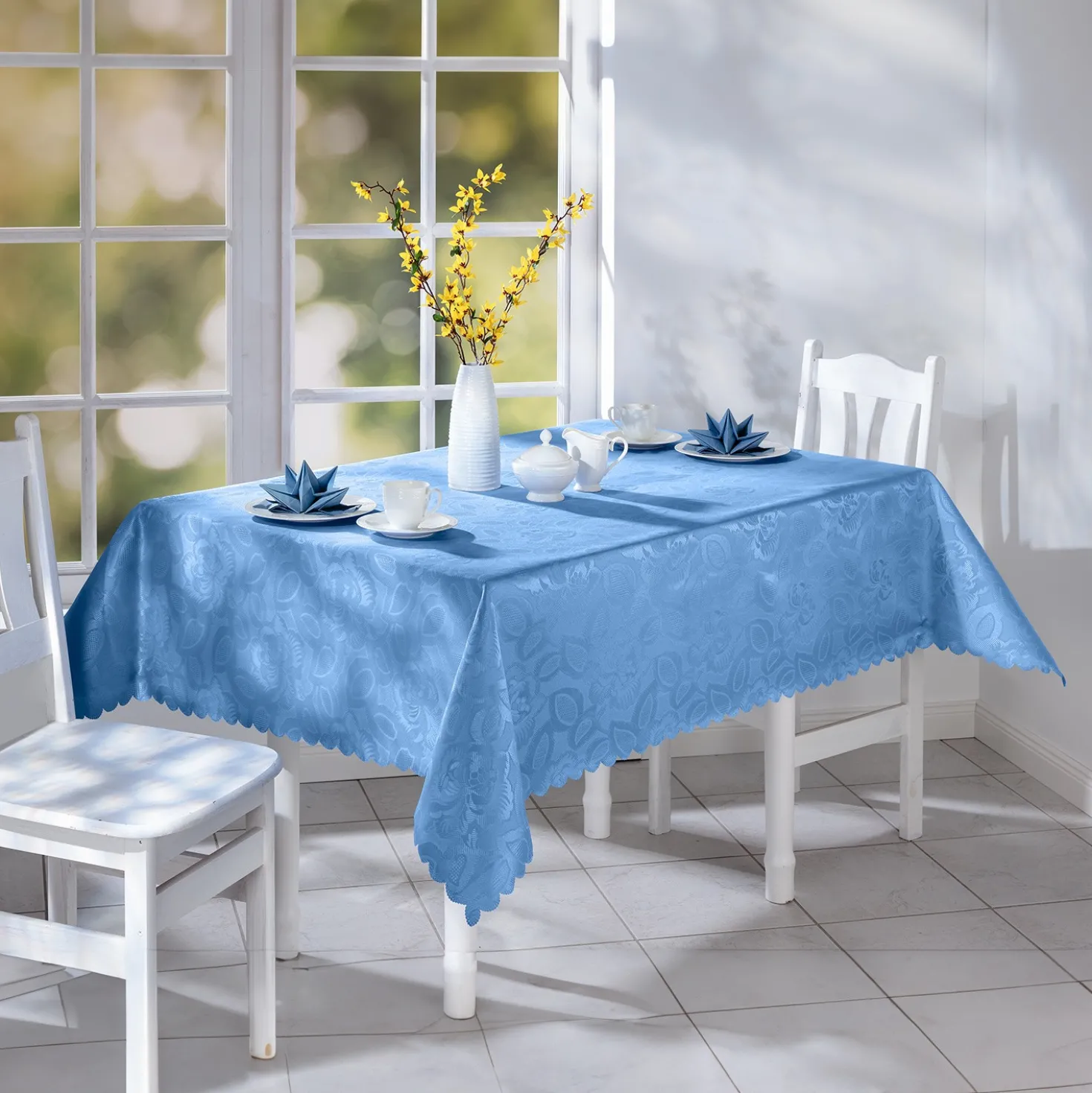 Jacquard-Tischdecke "Jasmin" hellblau, 130x160 cm