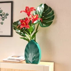 Kunstblumen-Arrangement