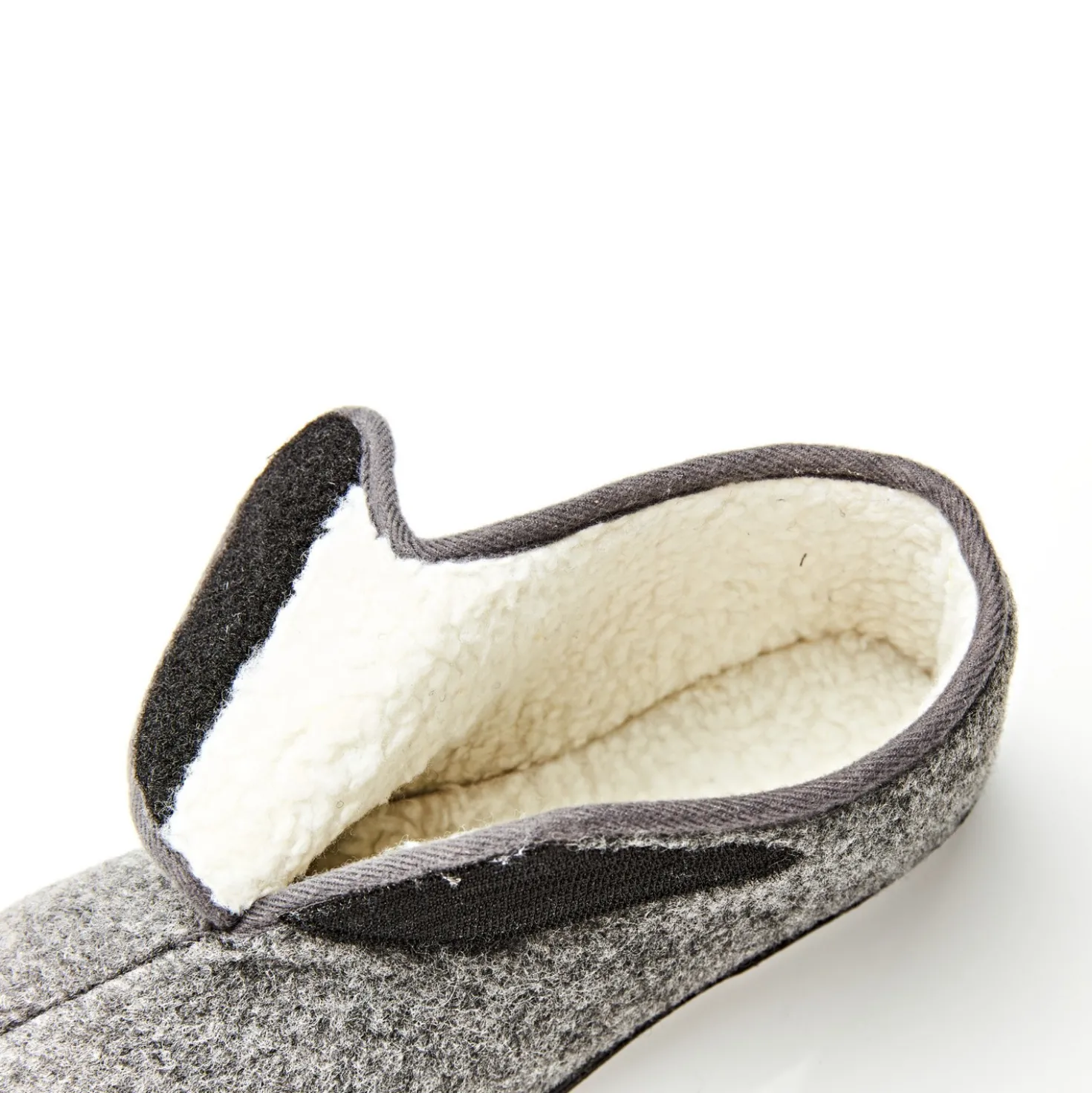 Pantoffel dunkelgrau