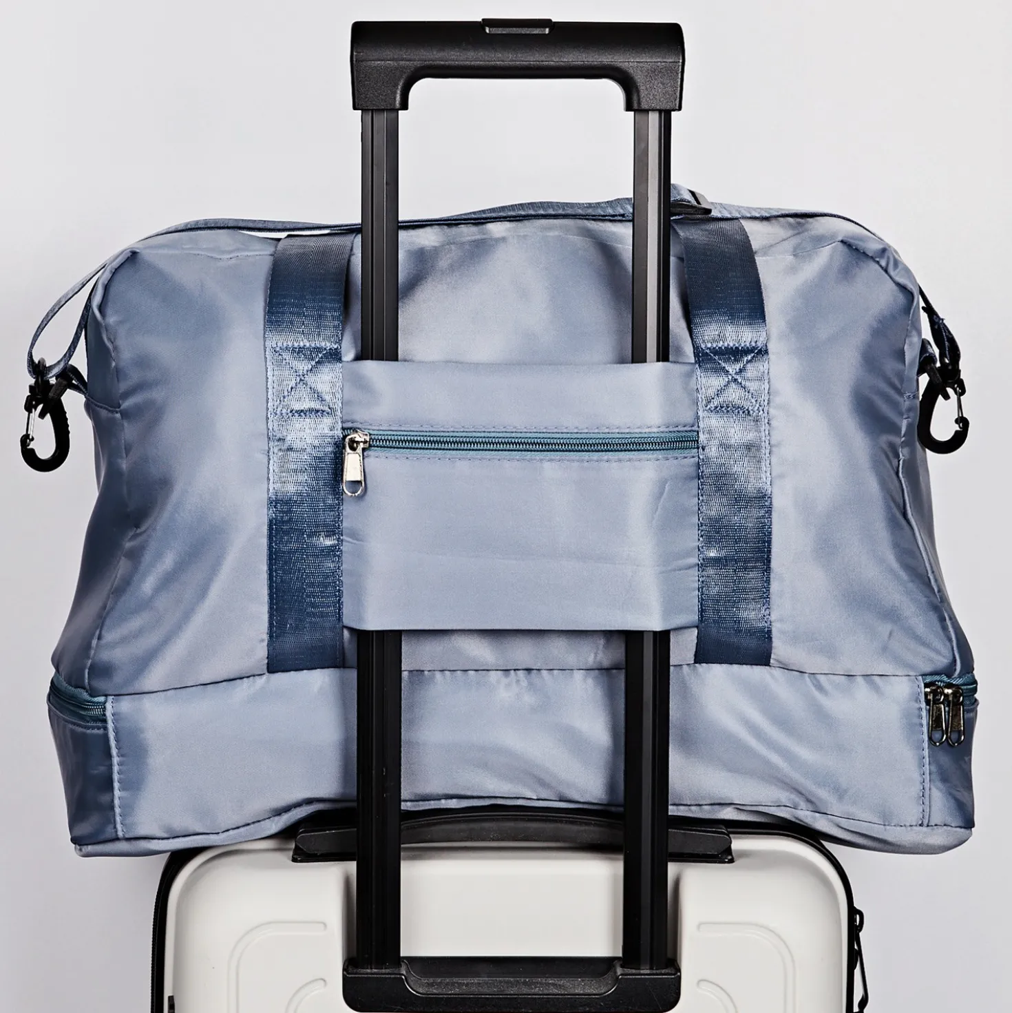 Reisetasche inkl. Kosmetiktasche hellblau Amélie di Santi