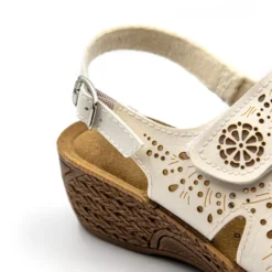 Sandalette
