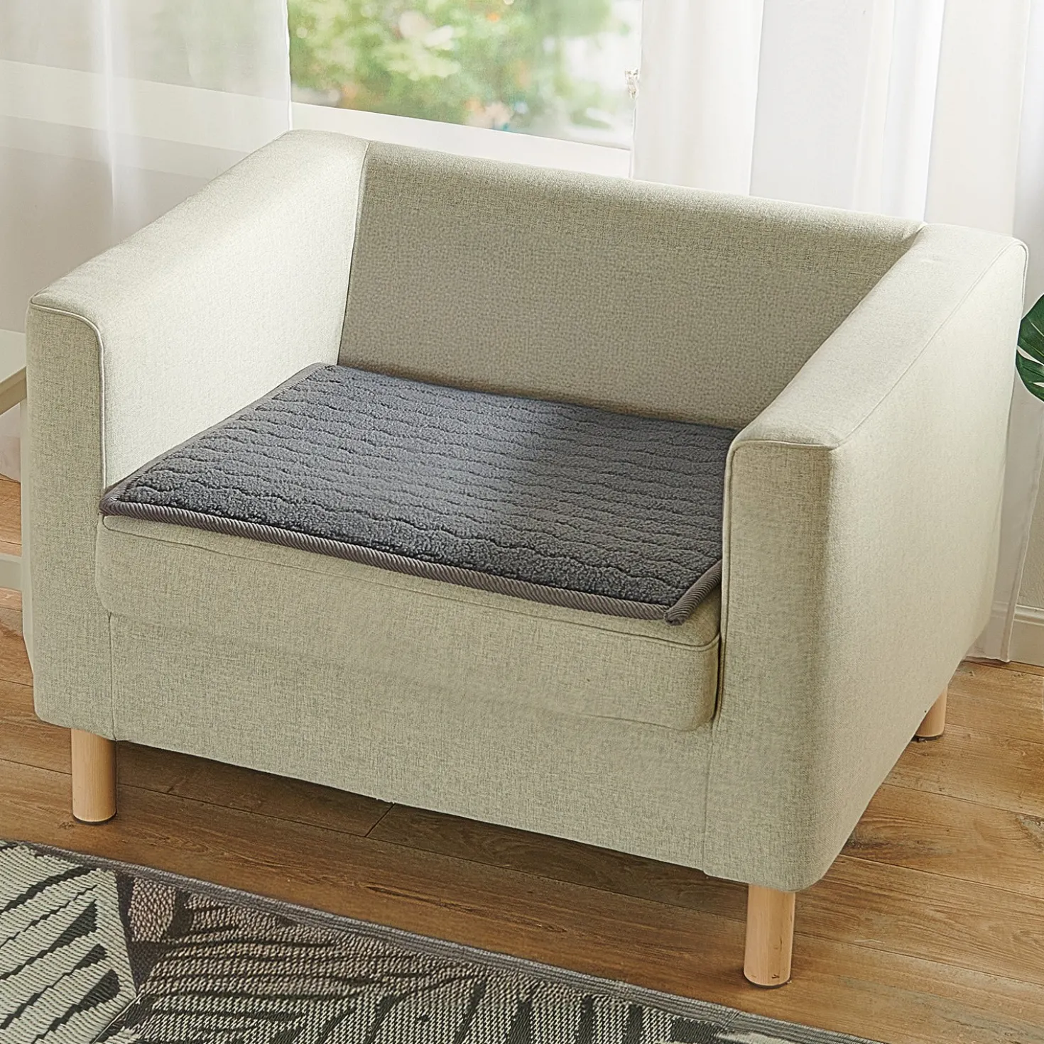 Sessel-Sitzauflage mit Teddy-Fleece dunkelgrau