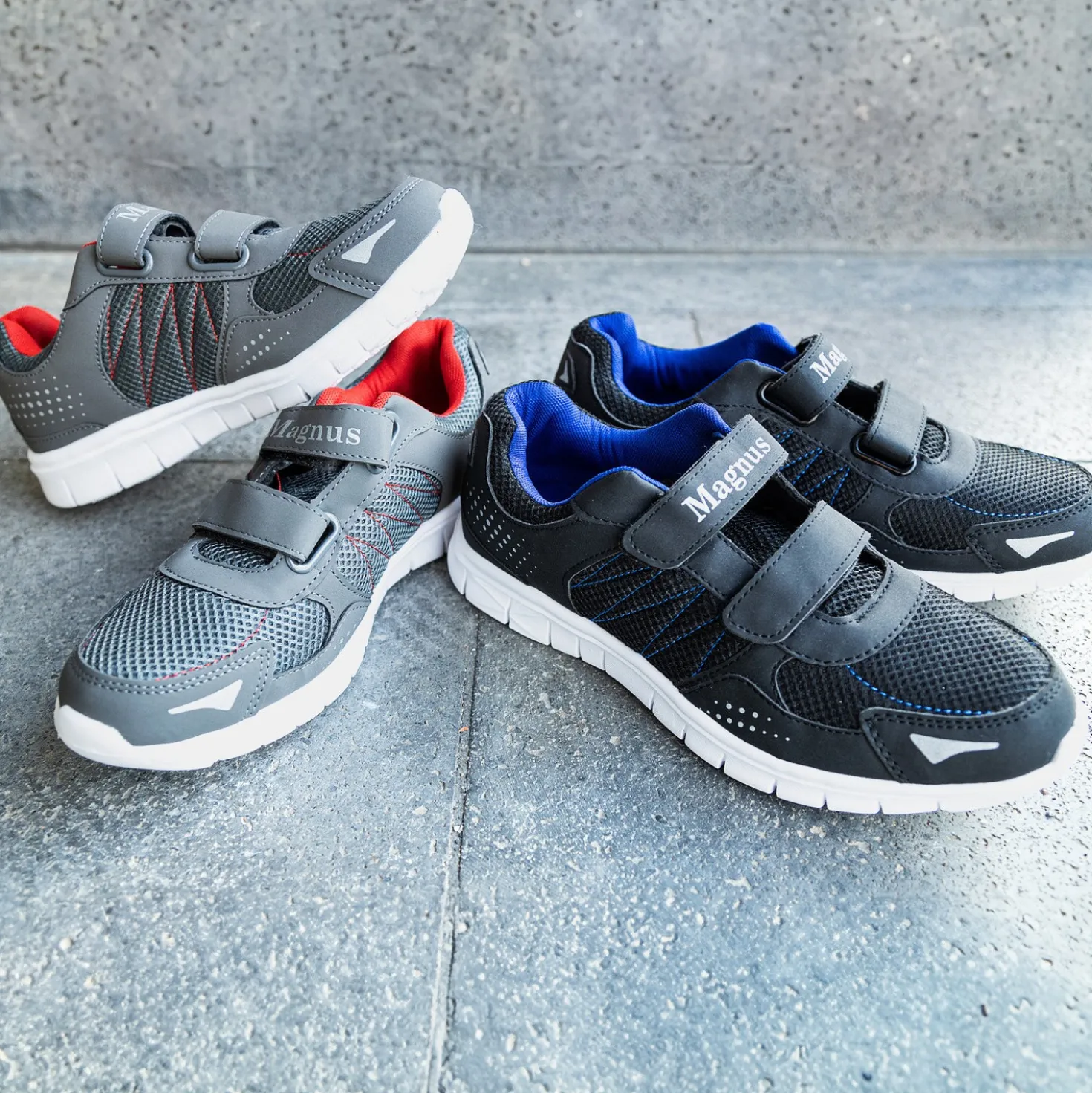 Sportschuh schwarz-blau